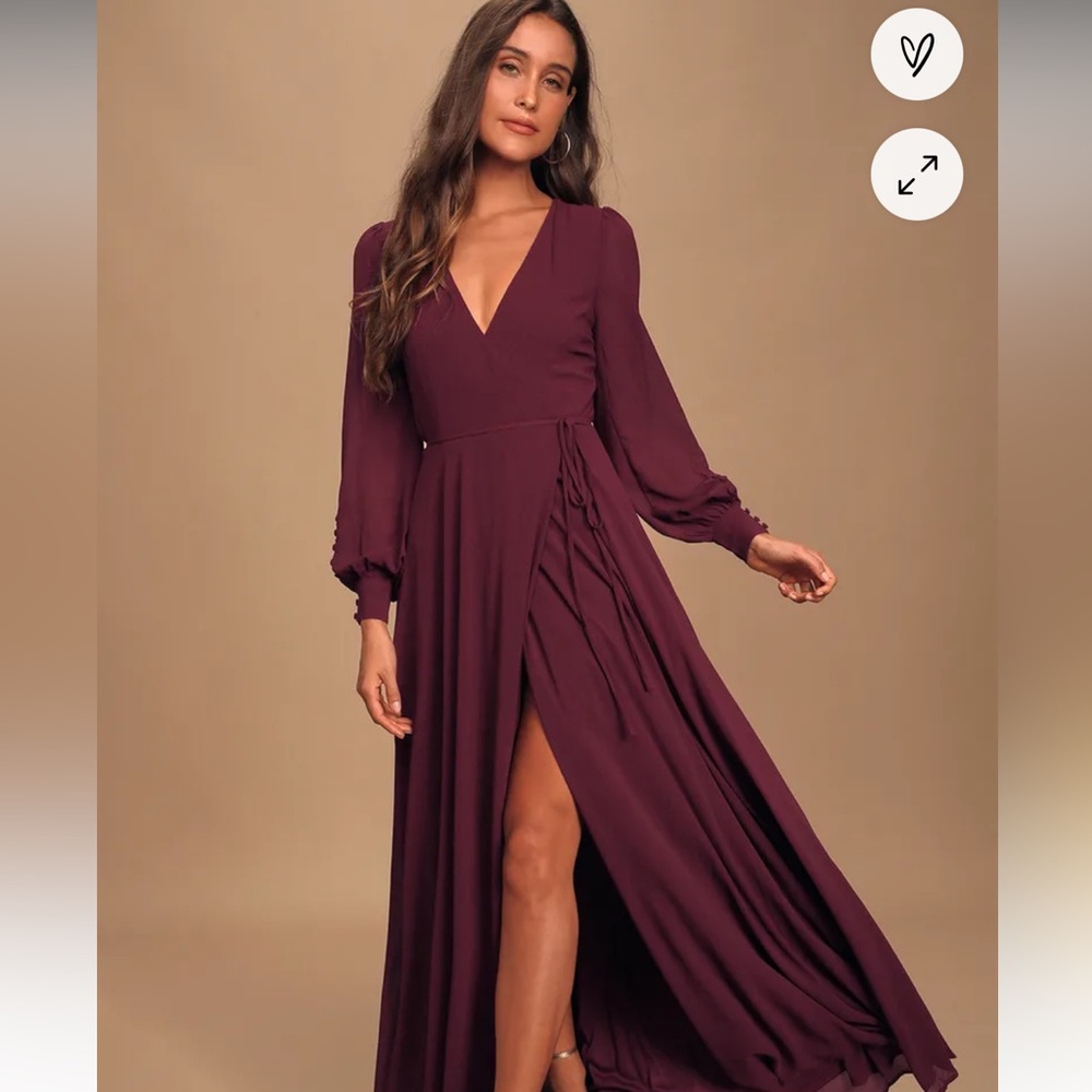 Lulu’s burgundy wrap dress